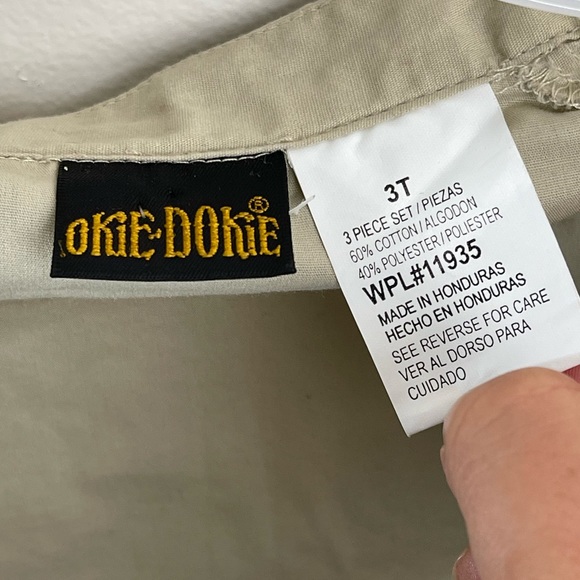 Okie Dokie Boys 2 pc Set Sweater Vest & Button Down Shirt Size 3T Holiday Outfit - Picture 4 of 6